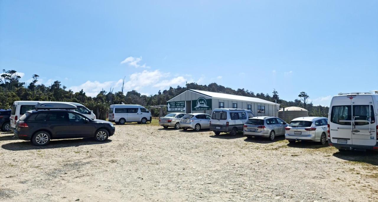 Rarakau Lodge Tuatapere Exterior foto